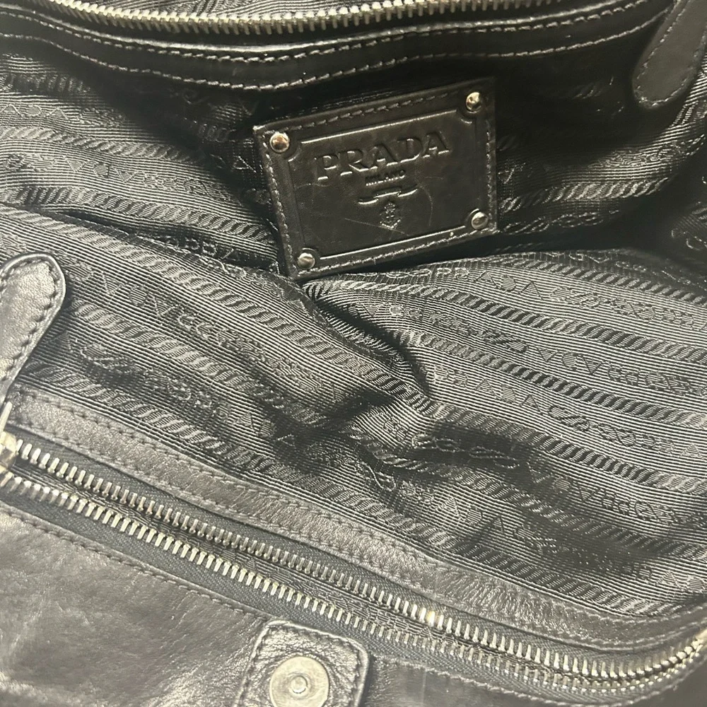 Prada Black Leather Shoulder Bag - Picture 4 of 8